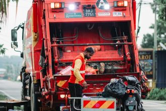 When the Street Smelled Like Sawdust: A Los Angeles Story About Dumpster Removal