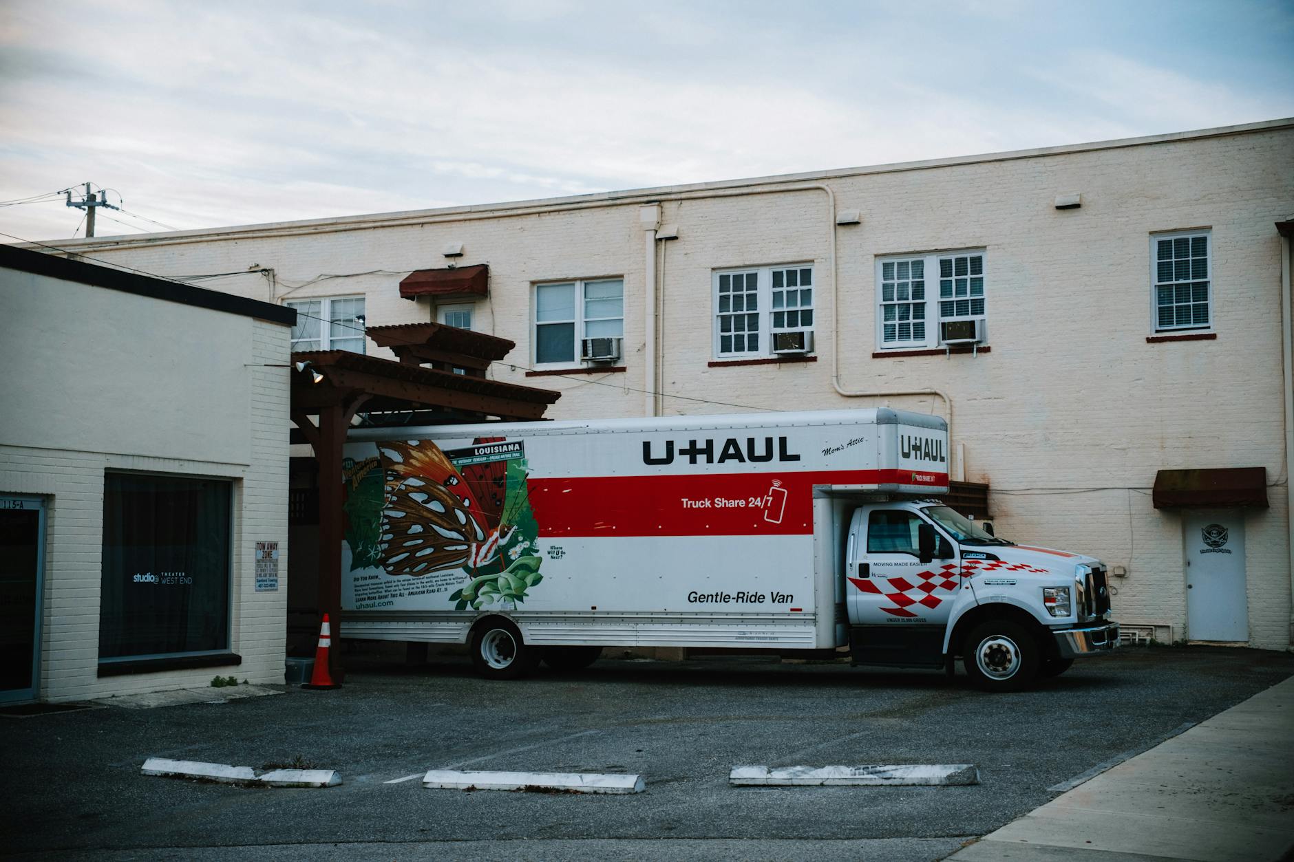 Hauling Away the Past: Dumpster Removal Stories Across Greater Los Angeles