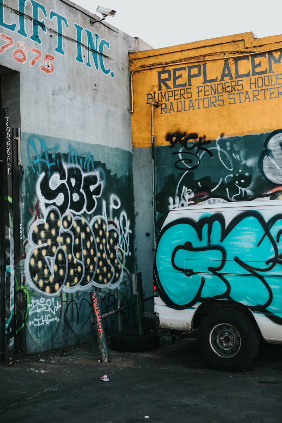 When the Alley Was Full: A Los Angeles Story of Dumpster Removal and Renewal