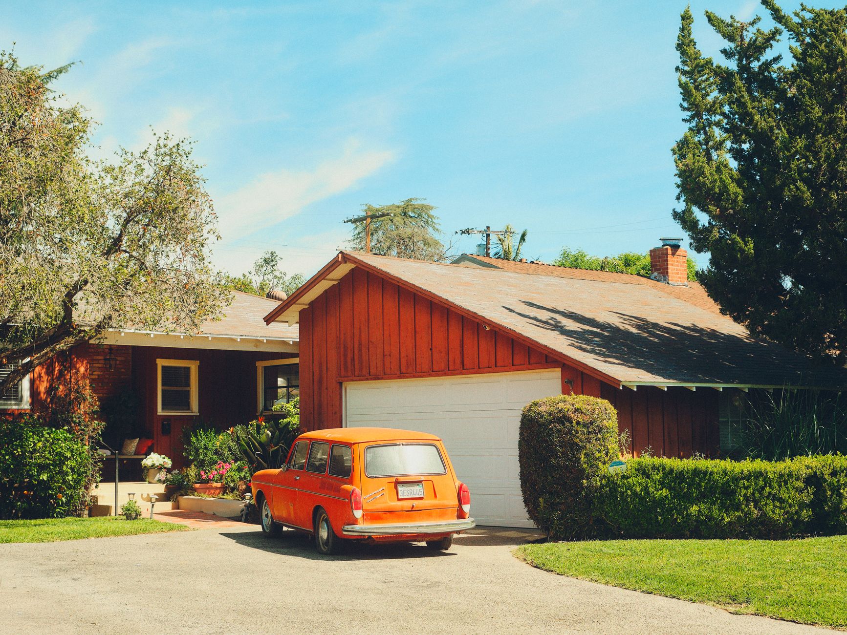 The Last Load: A Los Angeles Neighborhood Clears the Way